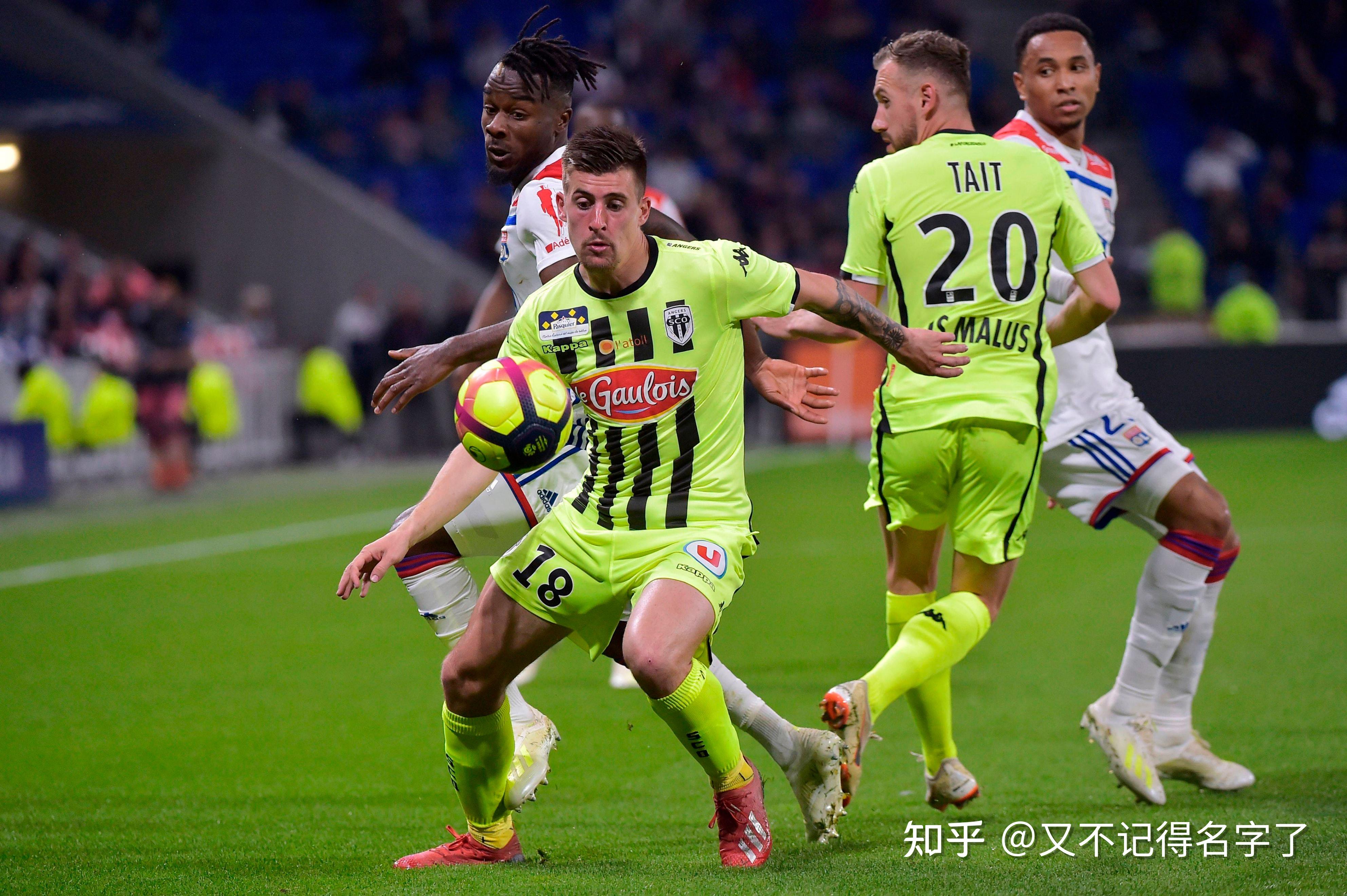 冲刺阶段体能课后，斯图加特单刀错失备战荷甲，引发热议，阵容厚度经受考验的简单介绍-欧博娱乐