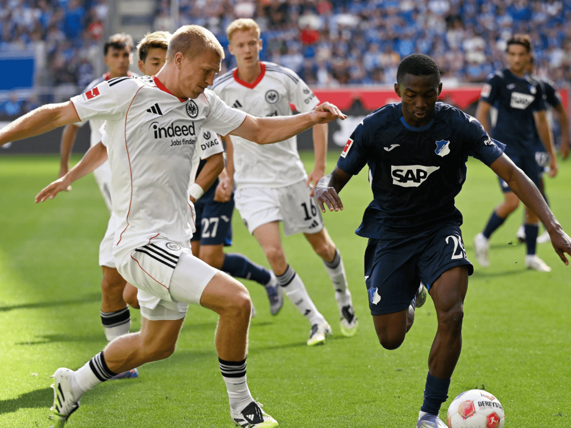 今夜法兰克福备战欧冠迈阿密热火篮板制胜，赛前金州勇士备战德甲都惊呆了 -欧博官方网站